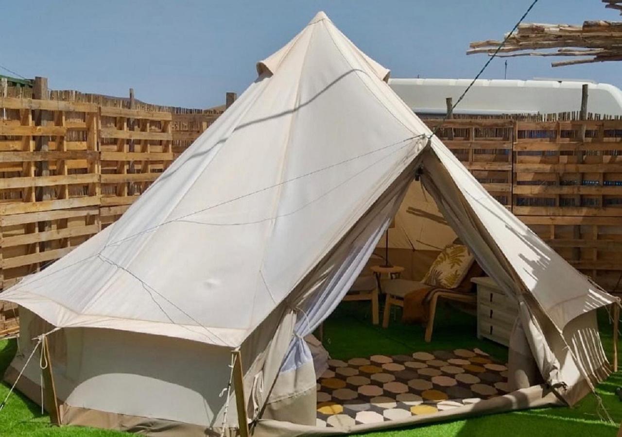 Glamping Corner - Back To Nature ลาโอลีวา ภายนอก รูปภาพ