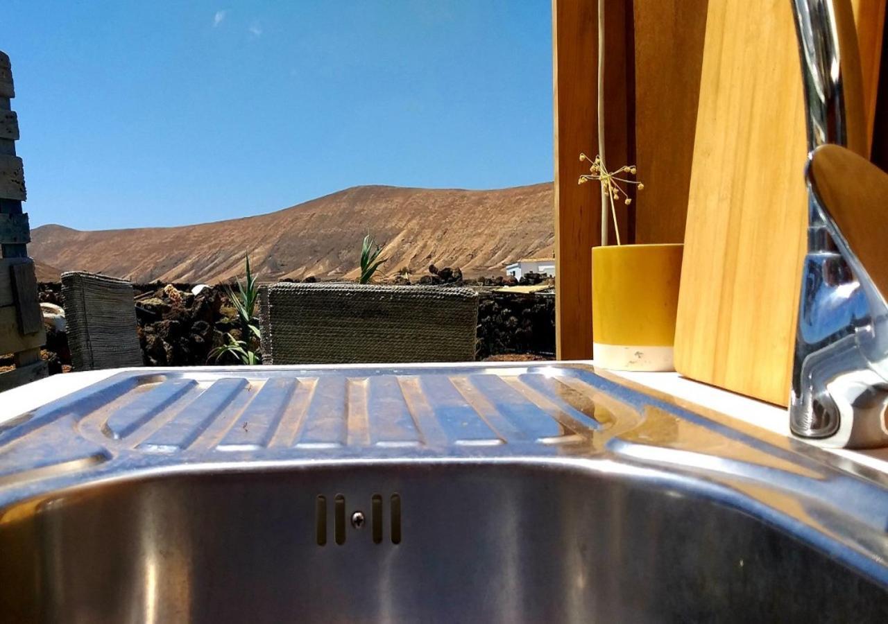 Glamping Corner - Back To Nature ลาโอลีวา ภายนอก รูปภาพ